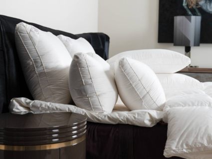 Подушка German Grass King Down Grass трехкамерная 3D с бортиком средняя 50х90