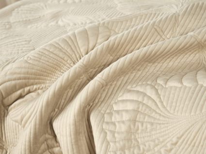 Покрывало Софи де Марко Бенита (крем) 240х260